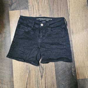 American Eagle Midi shorts